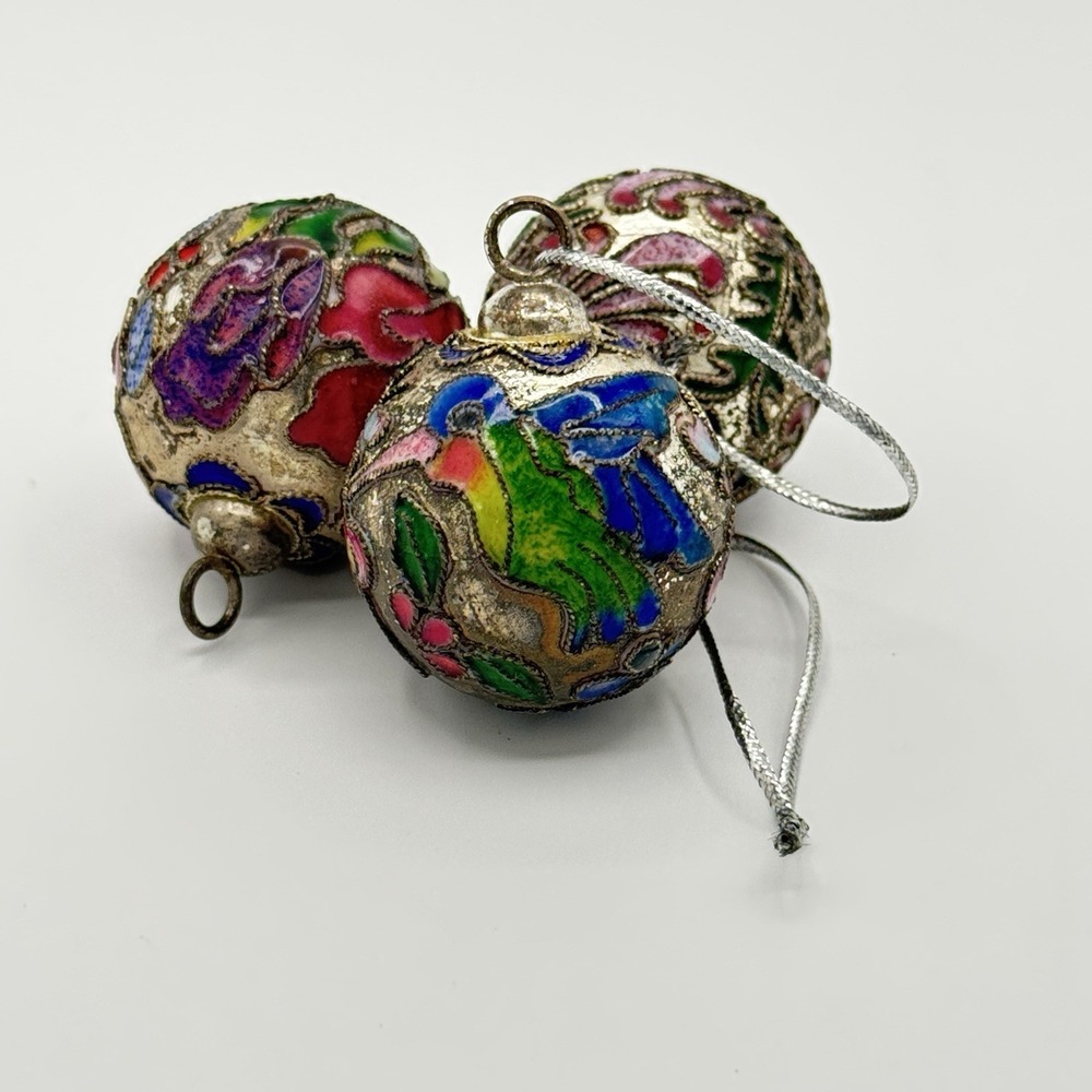 Vintage 3 Cloisonne Enamel Ball Ornaments‎ Floral Metal Hummingbird Flowers 1"